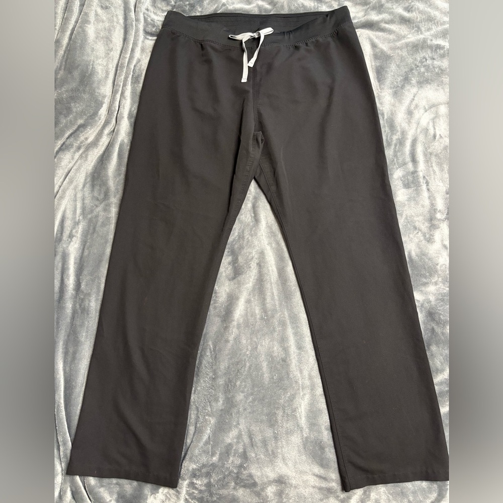 Figs Women's Livingston Scrub pants - sold. Duplicate listing